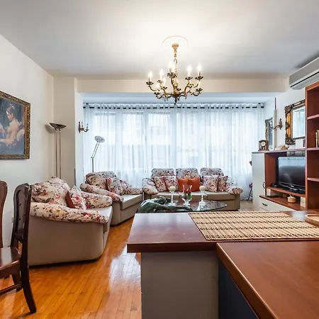 Daire Vintage And Warm 2br In Tiran