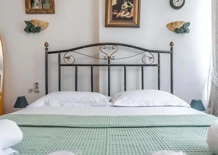 Vintage And Warm 2br In Apartman